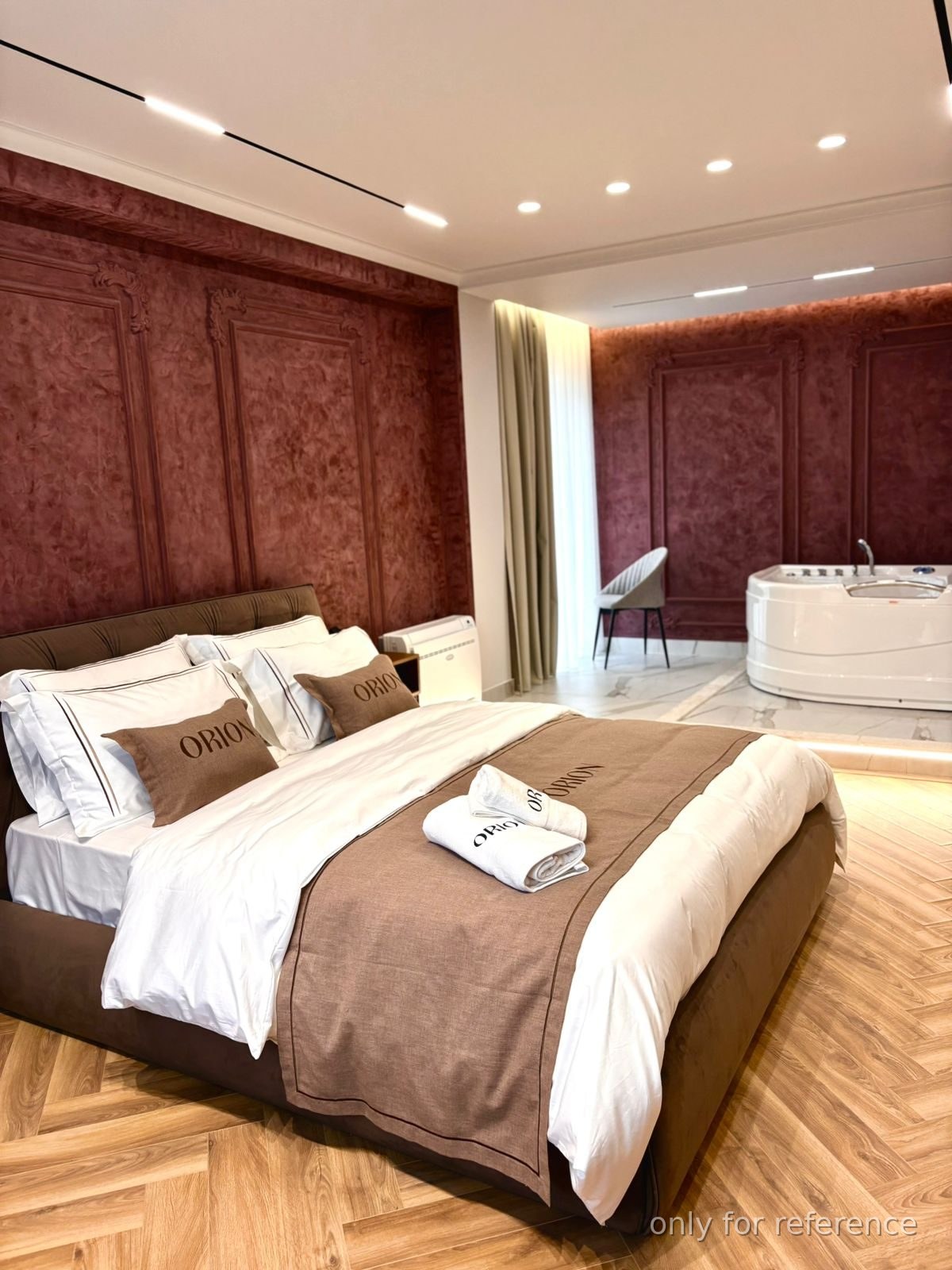 King Room with Spa
